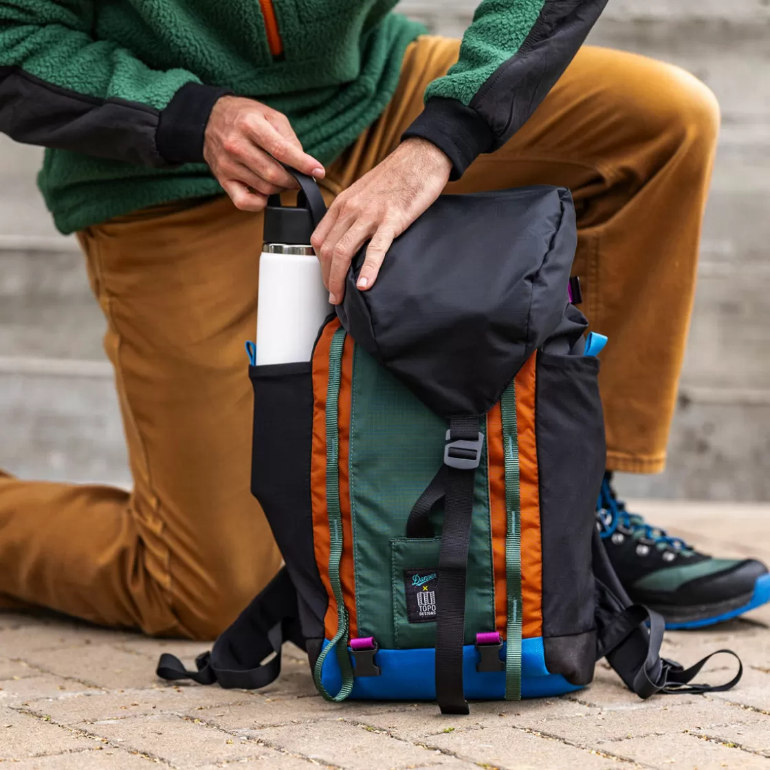 Bags | Danner - X Topo Mountain Pack Black Forest - 16L