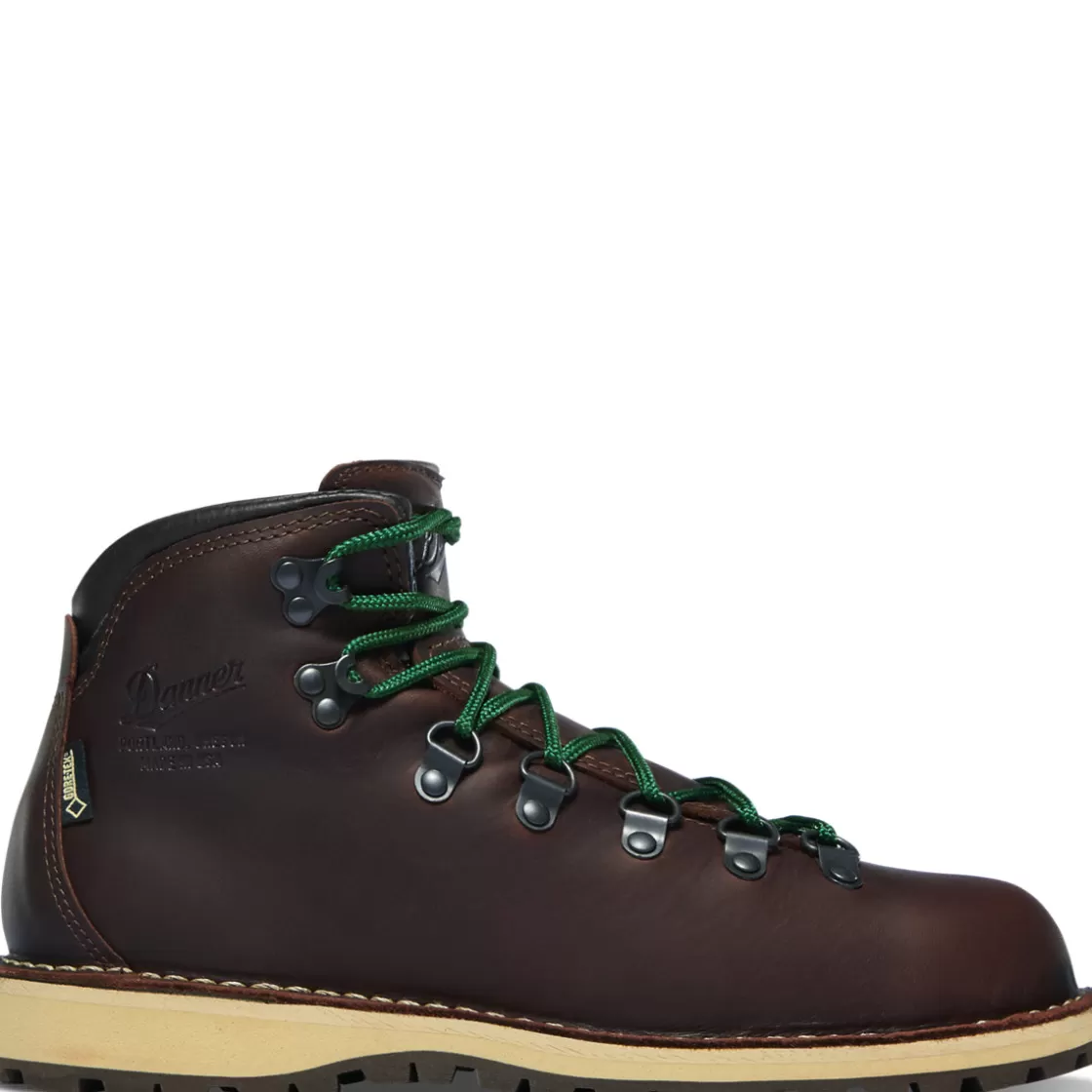 Hike | Lifestyle | Danner - Mountain Pass Smores